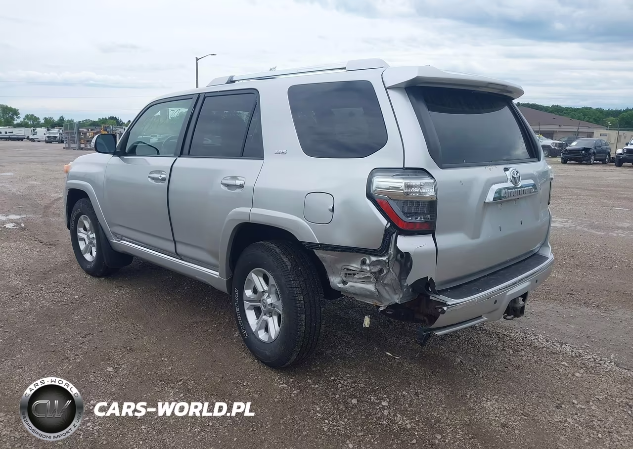 2010 Toyota 4Runner Sr5 V6 VIN:JTEBU5JR0A5002953 - 3