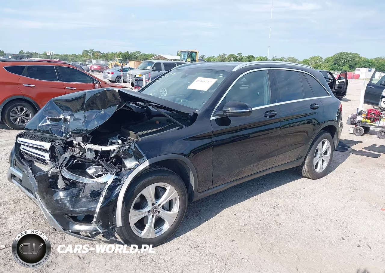 2018 Mercedes-Benz Glc 300 VIN:WDC0G4JB7JV037970 - 2