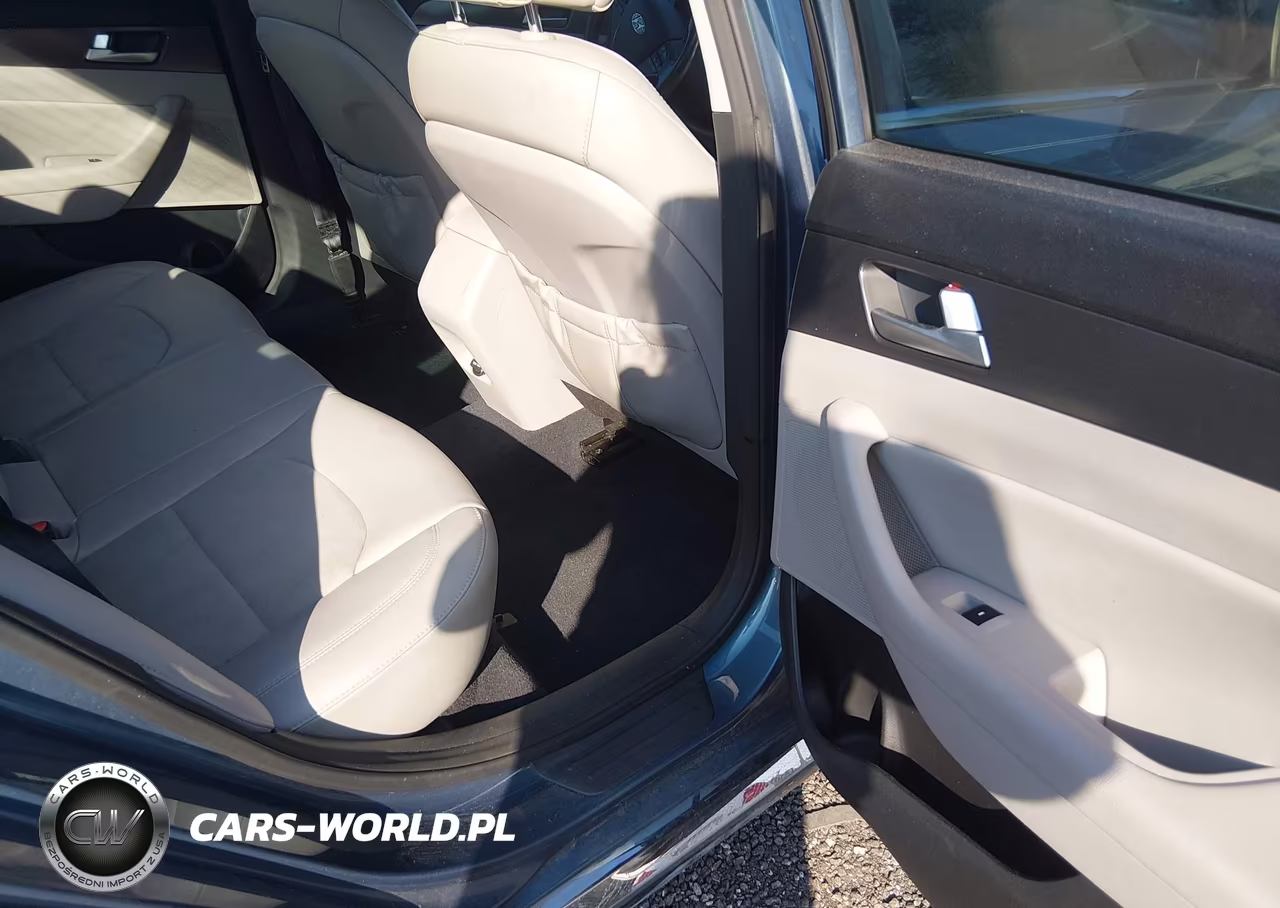 2015 Hyundai Sonata Sport VIN:5NPE34AF7FH130490 - 8