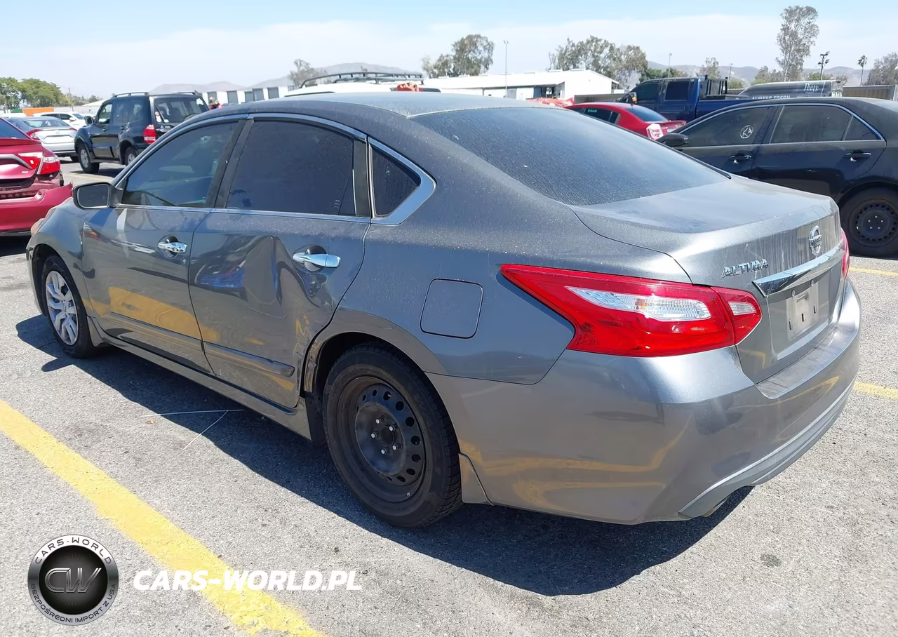 2017 Nissan Altima 2.5 S VIN:1N4AL3AP0HN305222 - 3