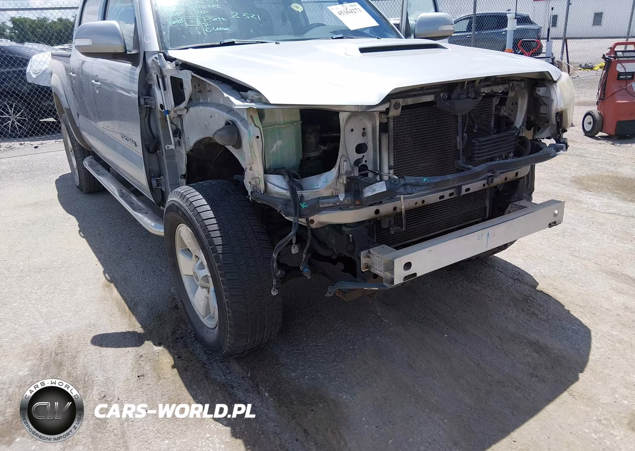 2015 Toyota Tacoma Prerunner V6 VIN:5TFJU4GN8FX069326 - 6