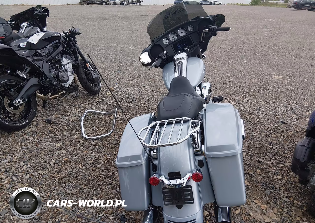 2023 Harley-Davidson Flhx VIN:1HD1KBC17PB608643 - 6