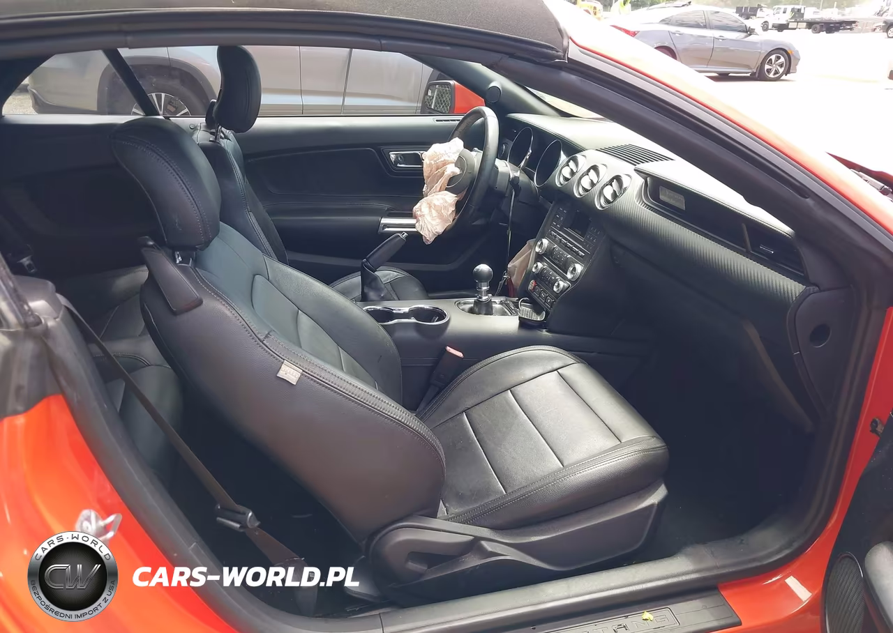 2016 Ford Mustang V6 VIN:1FATP8EM5G5306309 - 5