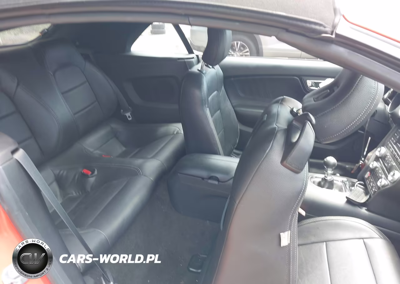 2016 Ford Mustang V6 VIN:1FATP8EM5G5306309 - 8