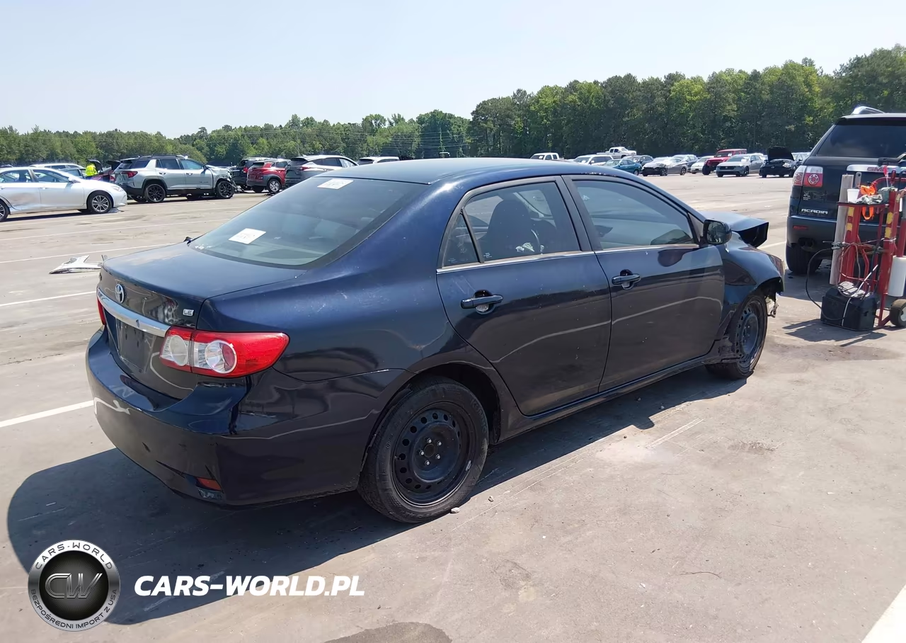2013 Toyota Corolla Le VIN:5YFBU4EE2DP199959 - 4