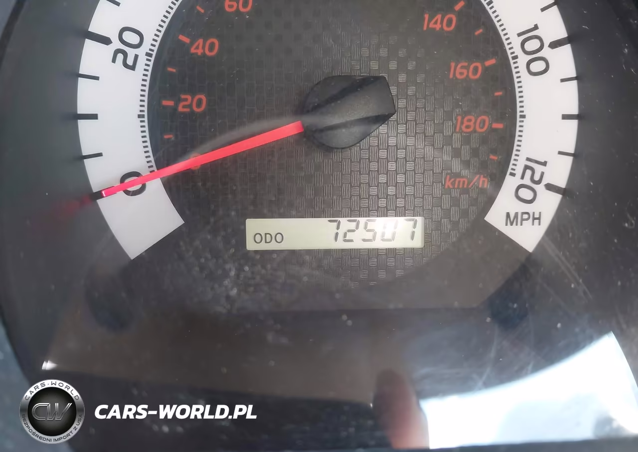 2015 Toyota Tacoma Base V6 VIN:5TFLU4ENXFX128517 - 15