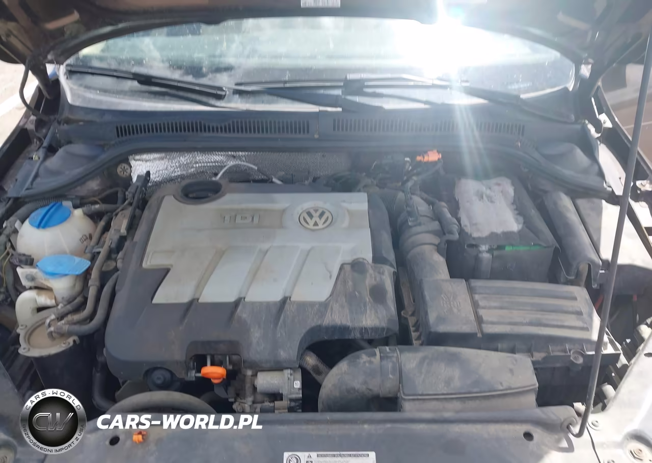 2011 Volkswagen Jetta 2.0L Tdi Le VIN:3VWLL7AJ1BM075761 - 10