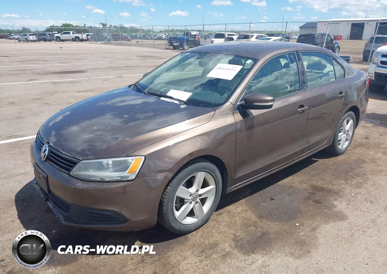 2011 Volkswagen Jetta 2.0L Tdi Le VIN:3VWLL7AJ1BM075761 - 2