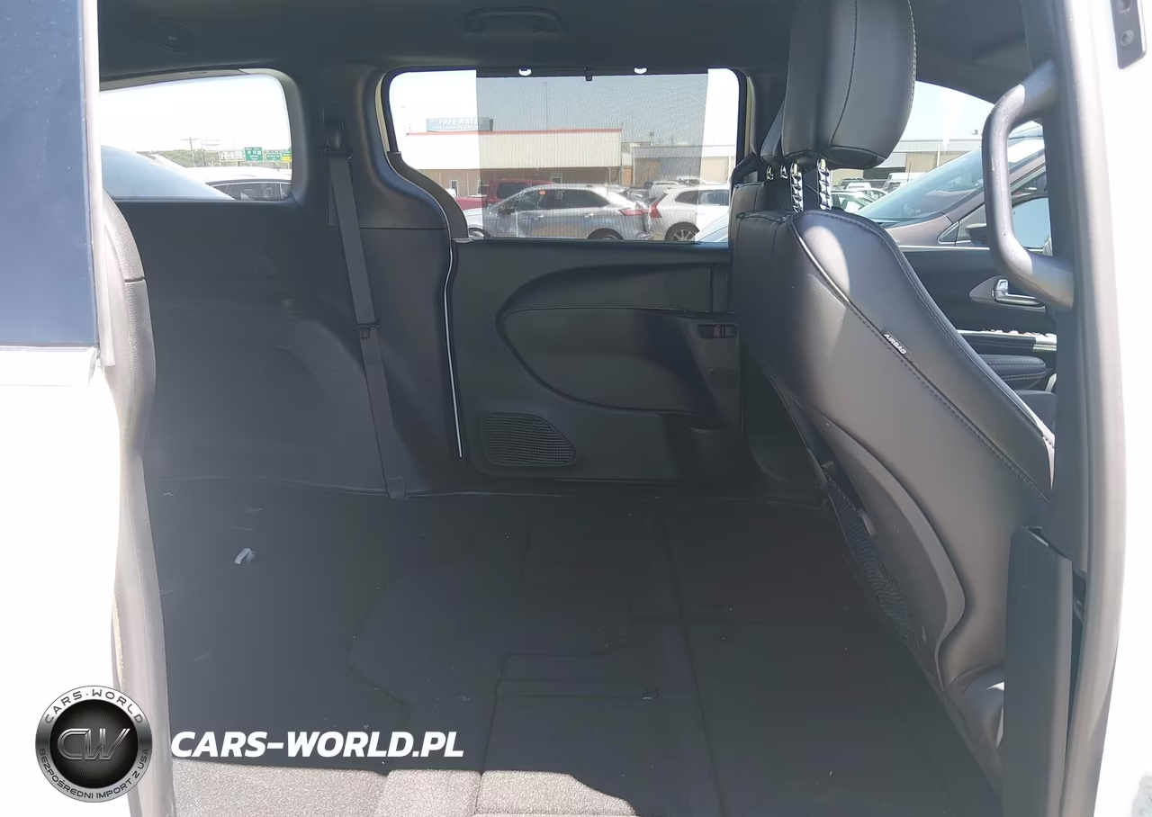 2025 Chrysler Voyager Lx VIN:2C4RC1CG8SR576635 - 8