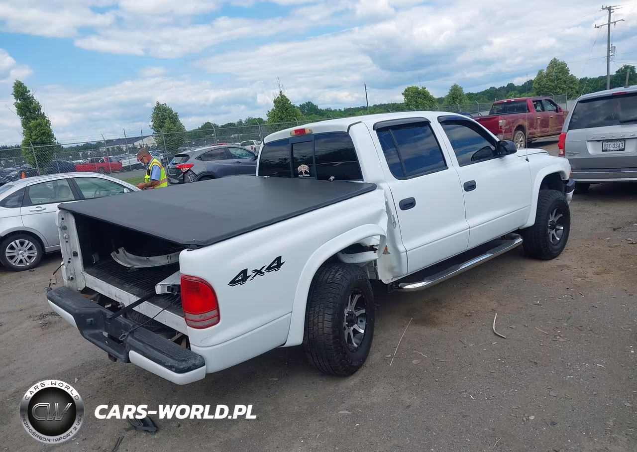 2004 Dodge Dakota Sport-Sxt VIN:1D7HG38N14S608576 - 4