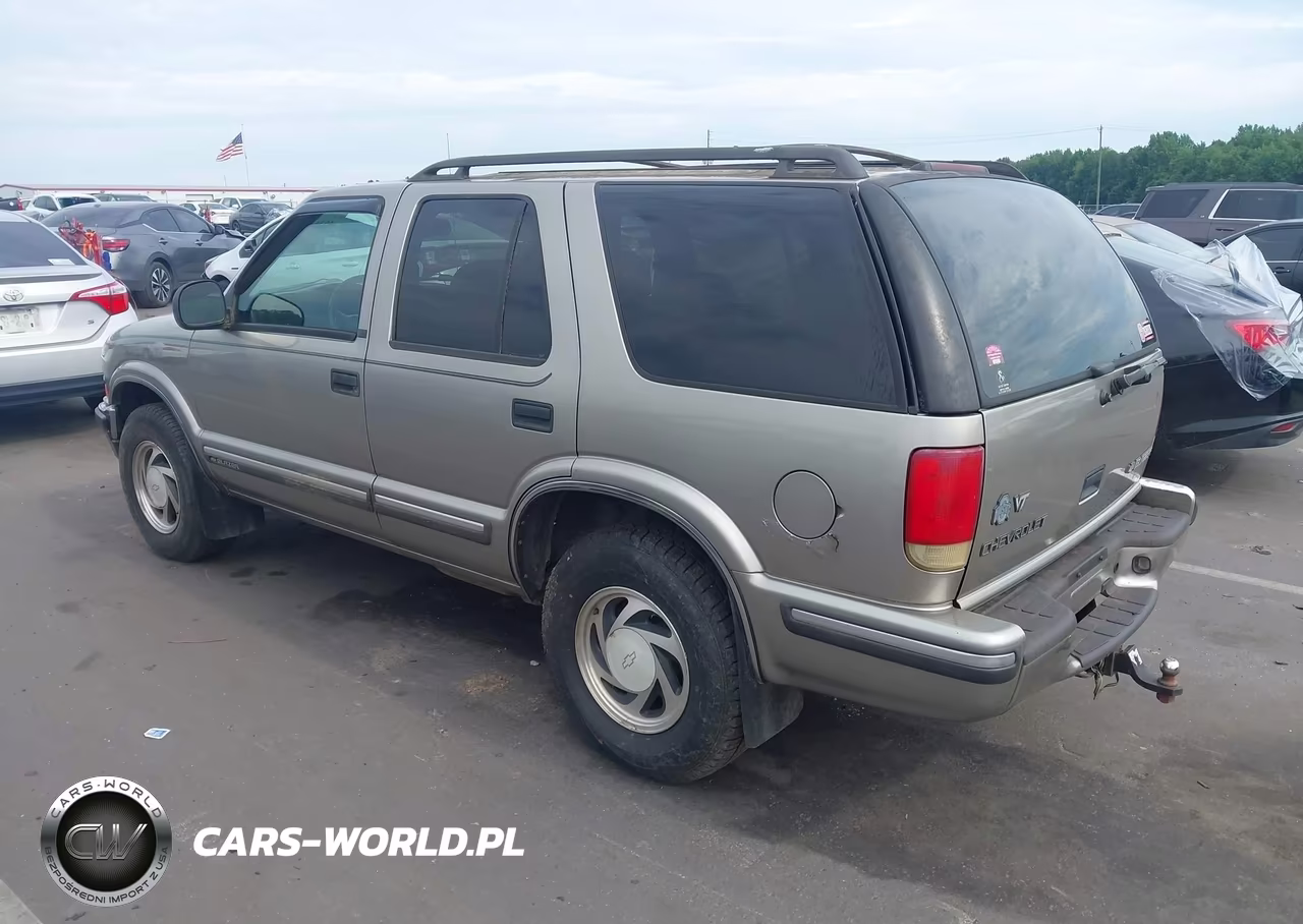 1998 Chevrolet Blazer Lt VIN:1GNDT13W1W2178230 - 3