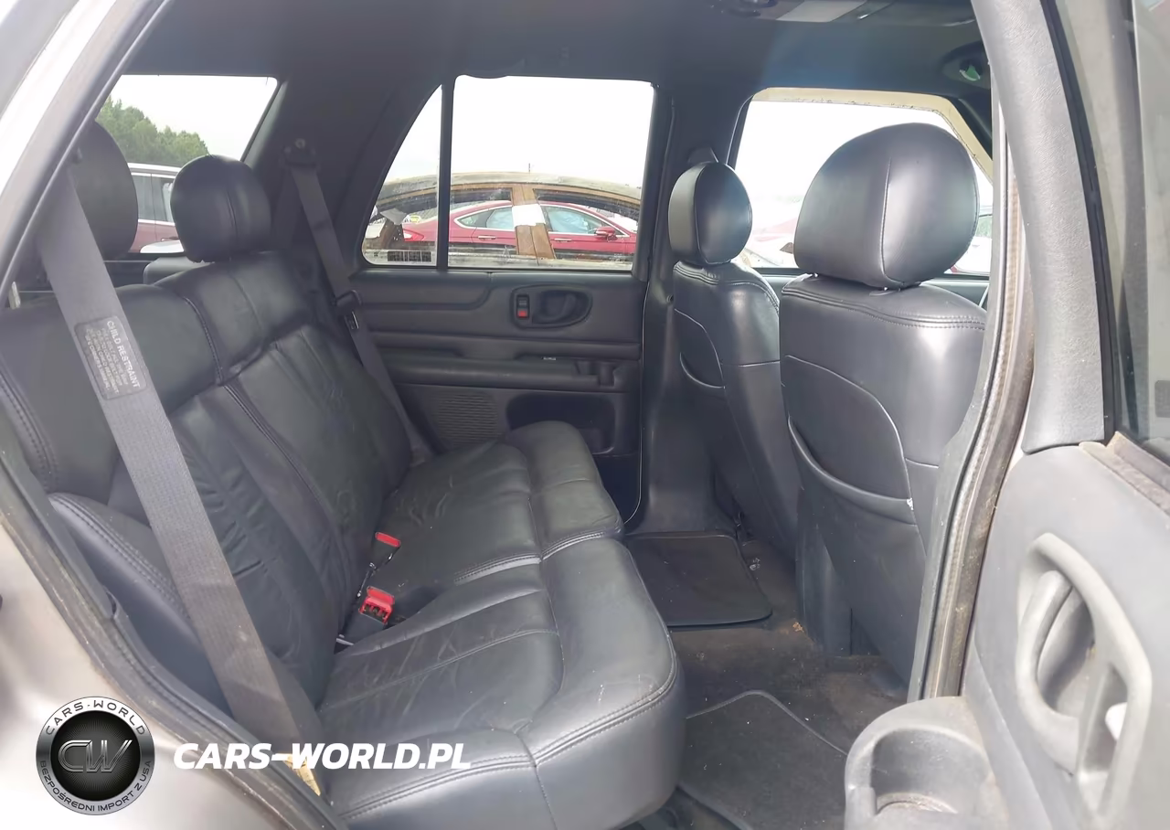 1998 Chevrolet Blazer Lt VIN:1GNDT13W1W2178230 - 8