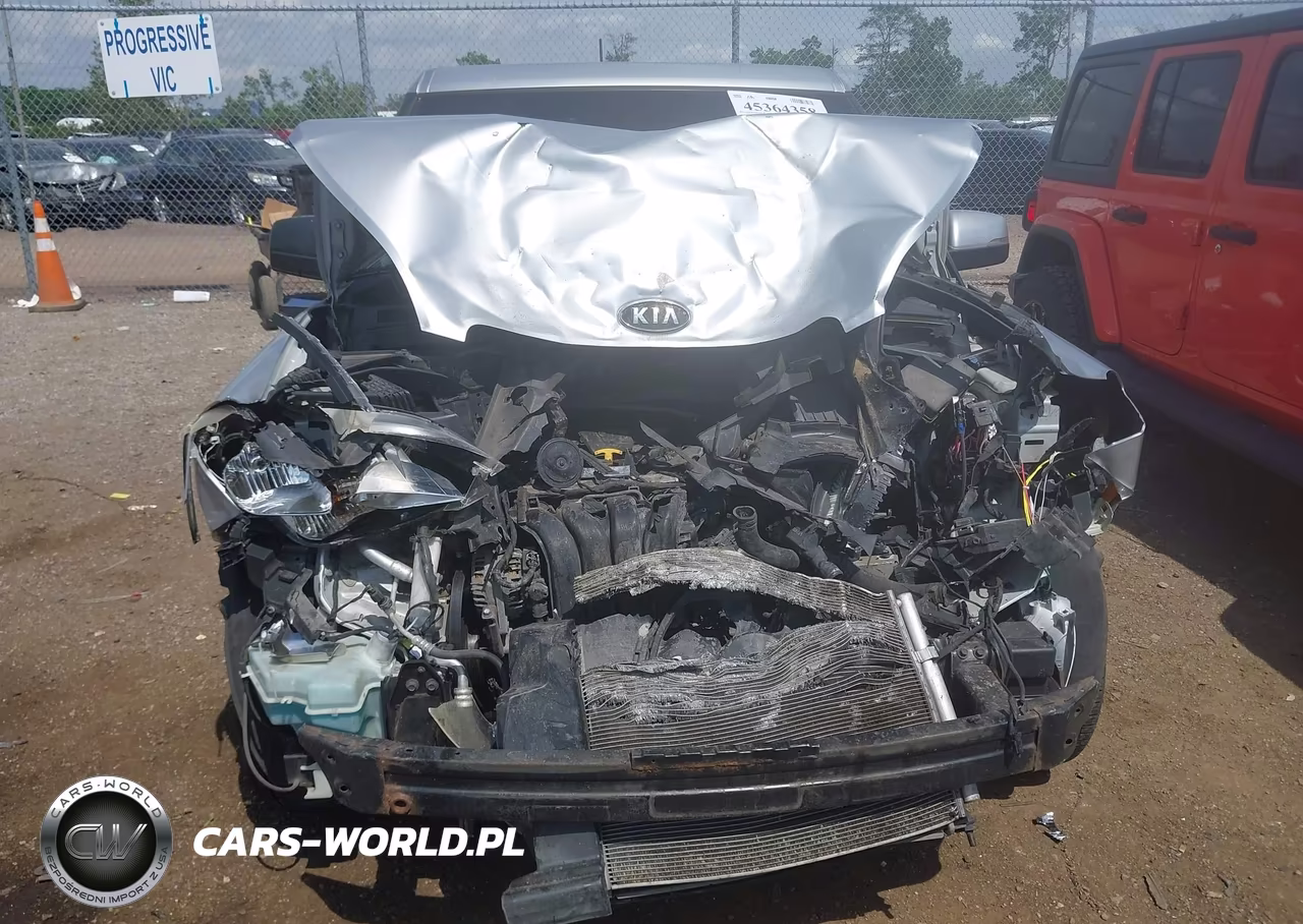 2012 Kia Soul + VIN:KNDJT2A61C7456658 - 13