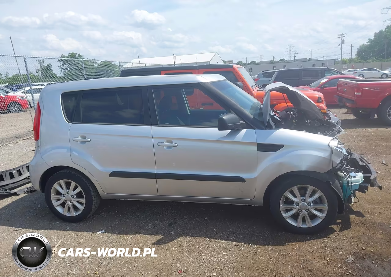 2012 Kia Soul + VIN:KNDJT2A61C7456658 - 14