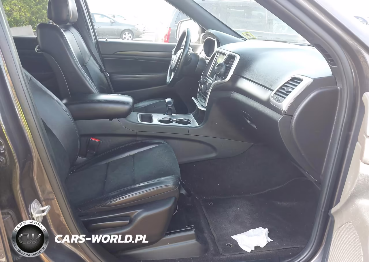2015 Jeep Grand Cherokee Altitude VIN:1C4RJFAG8FC206242 - 5