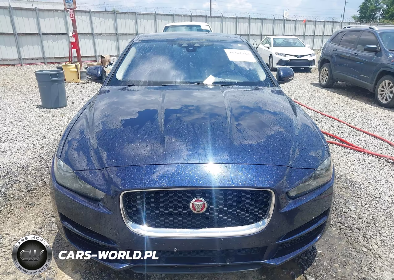 2017 Jaguar Xe 25T Premium VIN:SAJAD4BG4HA950461 - 12