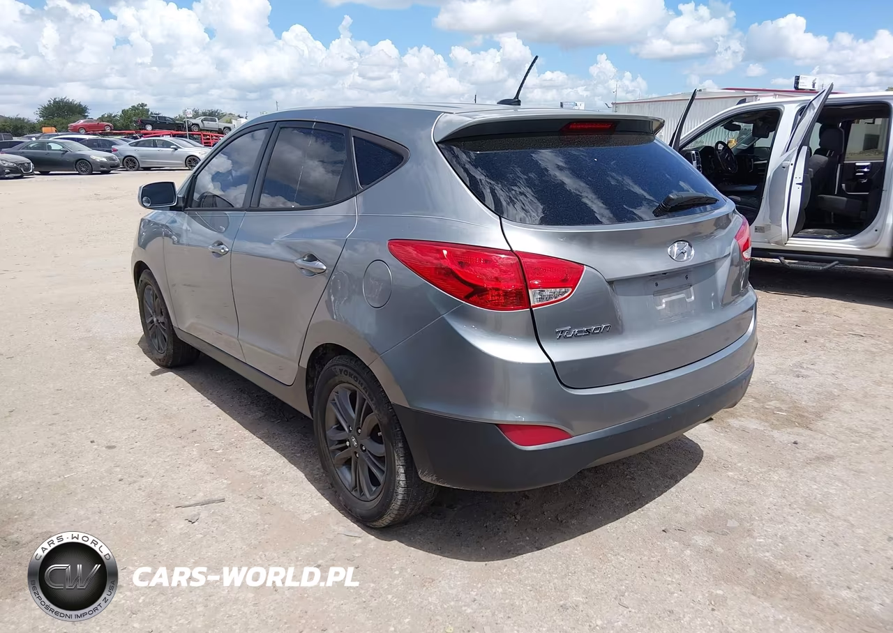2015 Hyundai Tucson Gls VIN:KM8JT3AF1FU098209 - 3