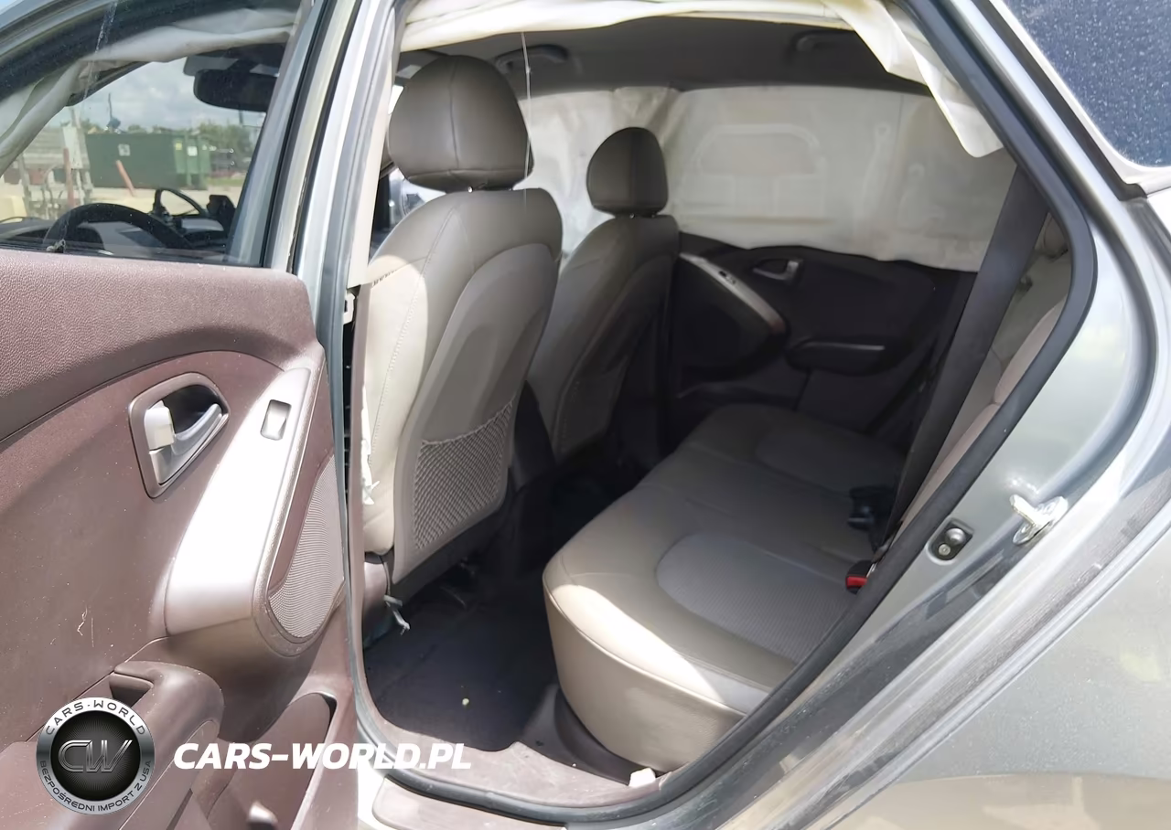 2015 Hyundai Tucson Gls VIN:KM8JT3AF1FU098209 - 8