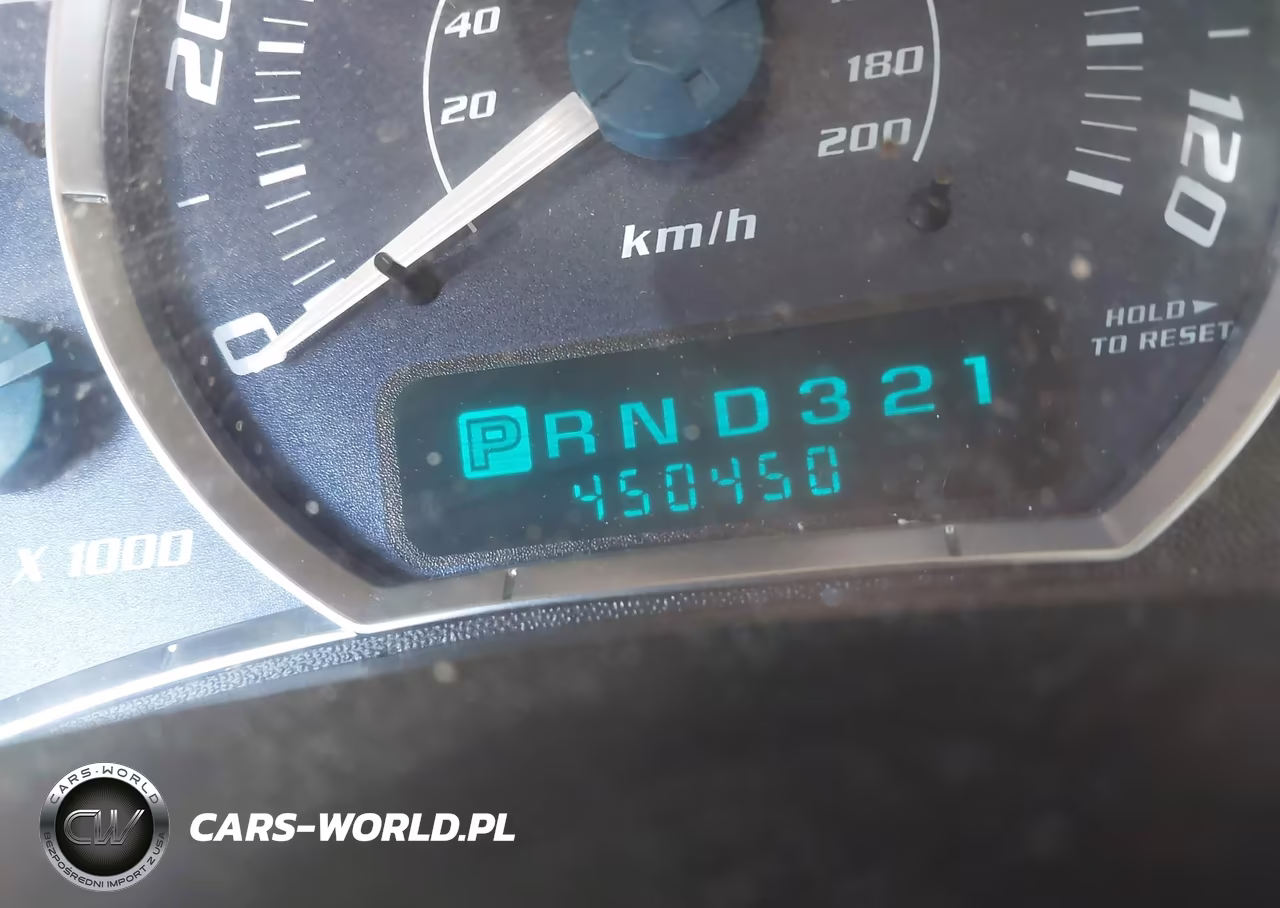 2002 Cadillac Escalade Standard VIN:1GYEK63N72R115326 - 15
