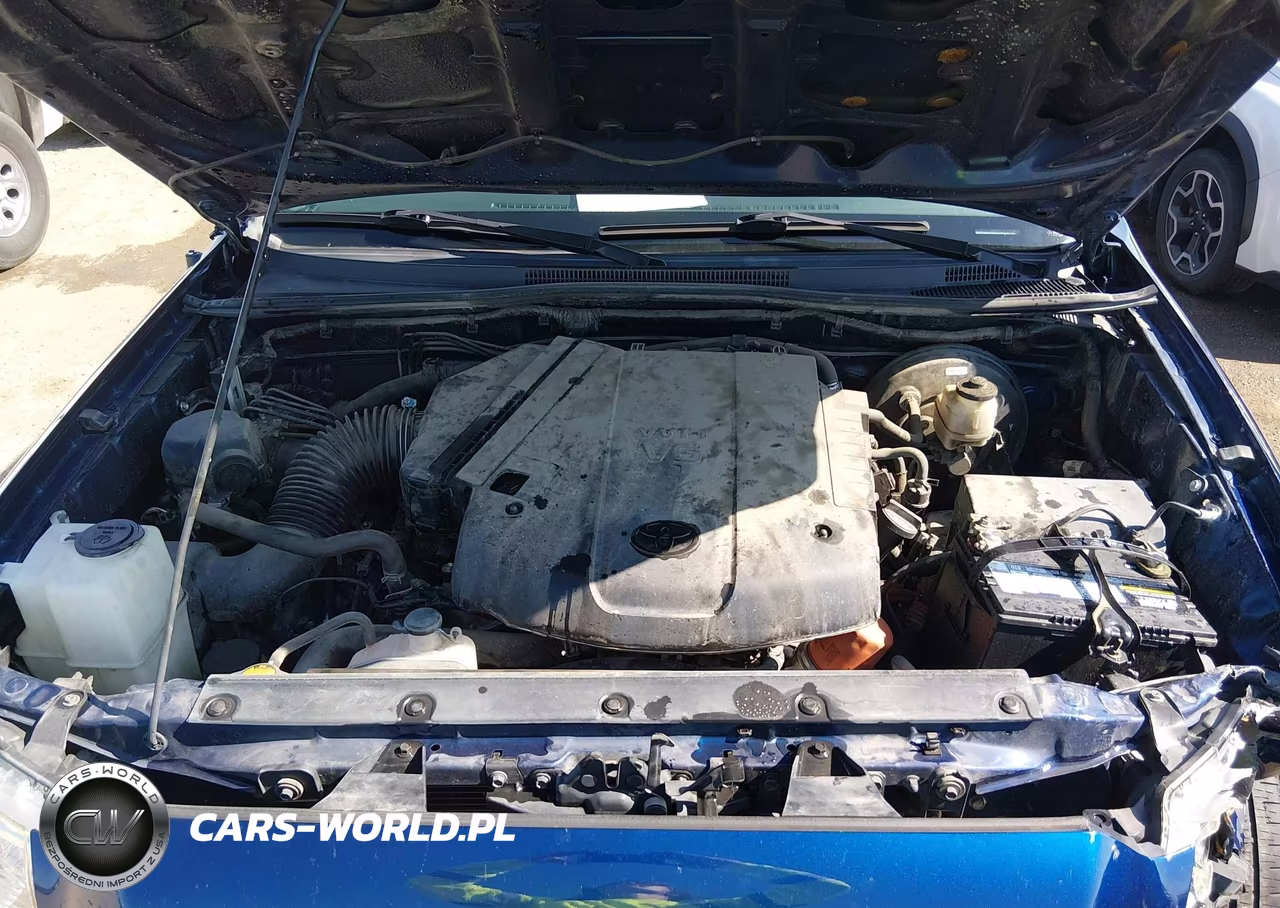2015 Toyota Tacoma Base V6 VIN:3TMLU4EN0FM189784 - 10