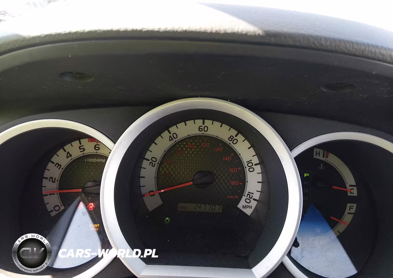 2015 Toyota Tacoma Base V6 VIN:3TMLU4EN0FM189784 - 7