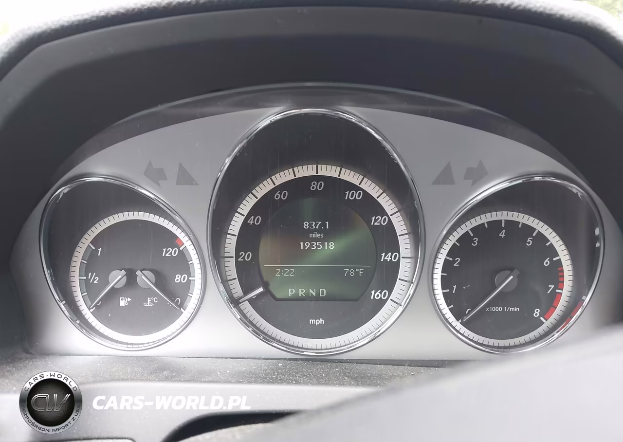 2010 Mercedes-Benz C 300 Luxury 4Matic-Sport 4Matic VIN:WDDGF8BB7AF400832 - 7