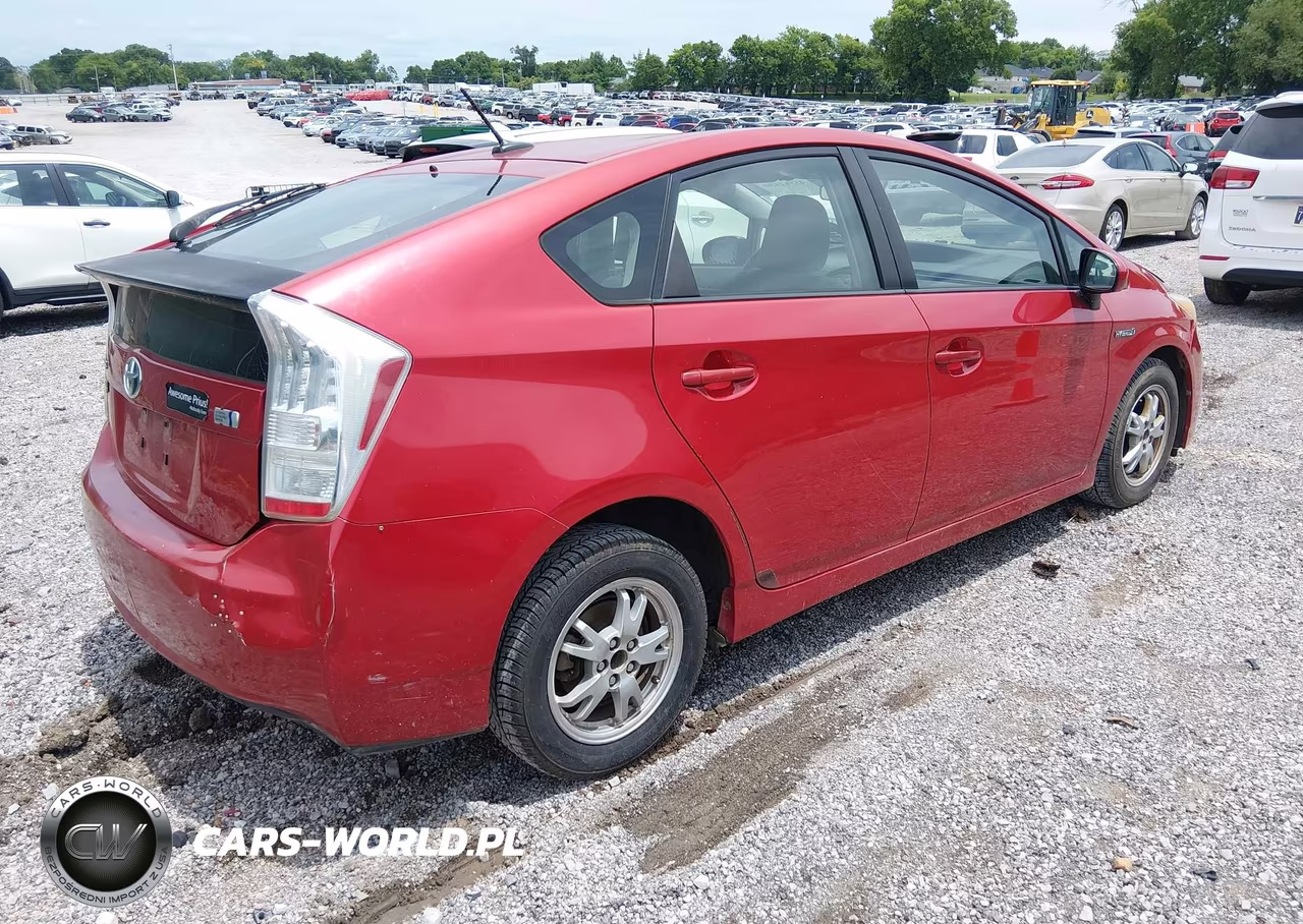 2011 Toyota Prius Two VIN:JTDKN3DU0B5360822 - 4