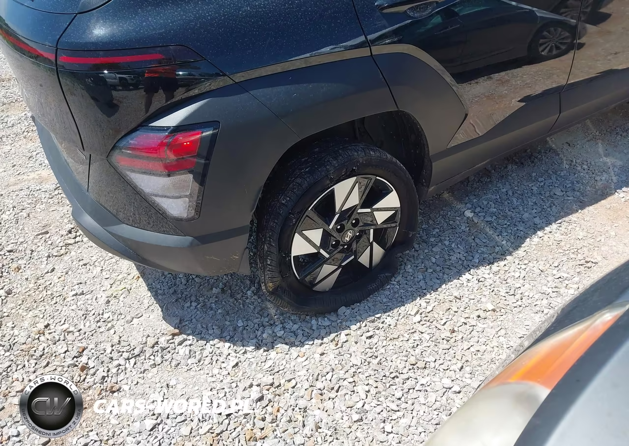 2025 Hyundai Kona Sel Convenience VIN:KM8HCCAB4SU299348 - 18