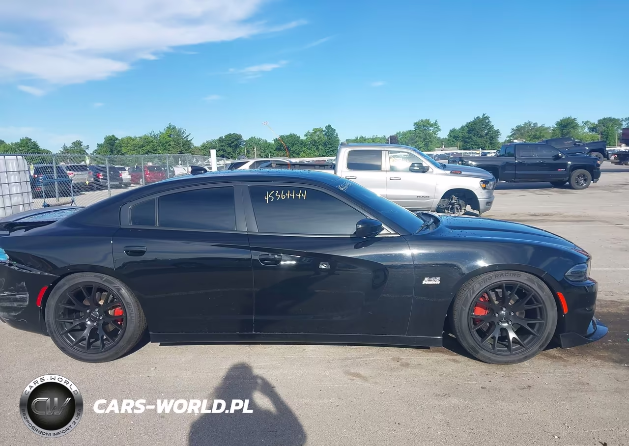 2015 Dodge Charger R-T VIN:2C3CDXCT2FH772038 - 13