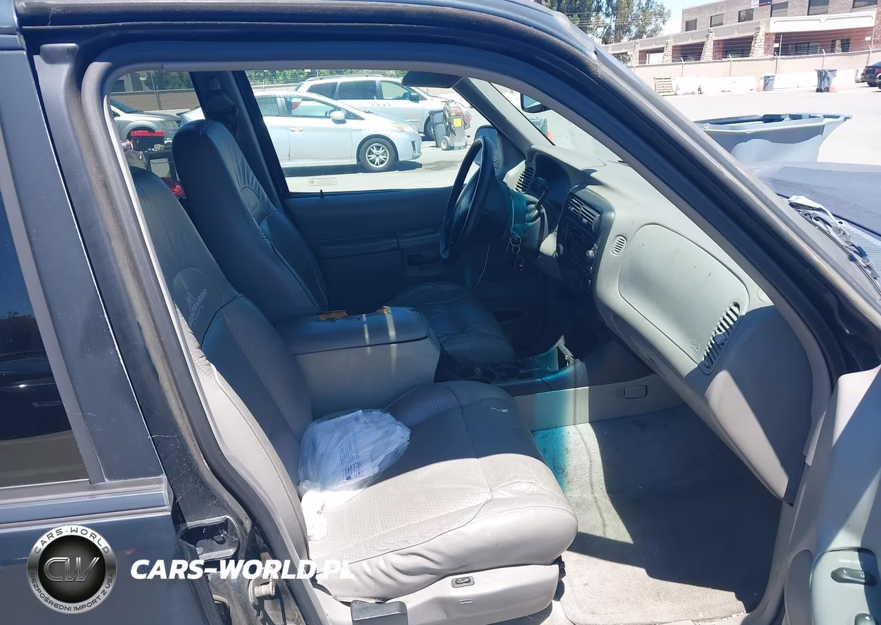 1998 Mercury Mountaineer VIN:4M2ZU55P5WUJ37543 - 5
