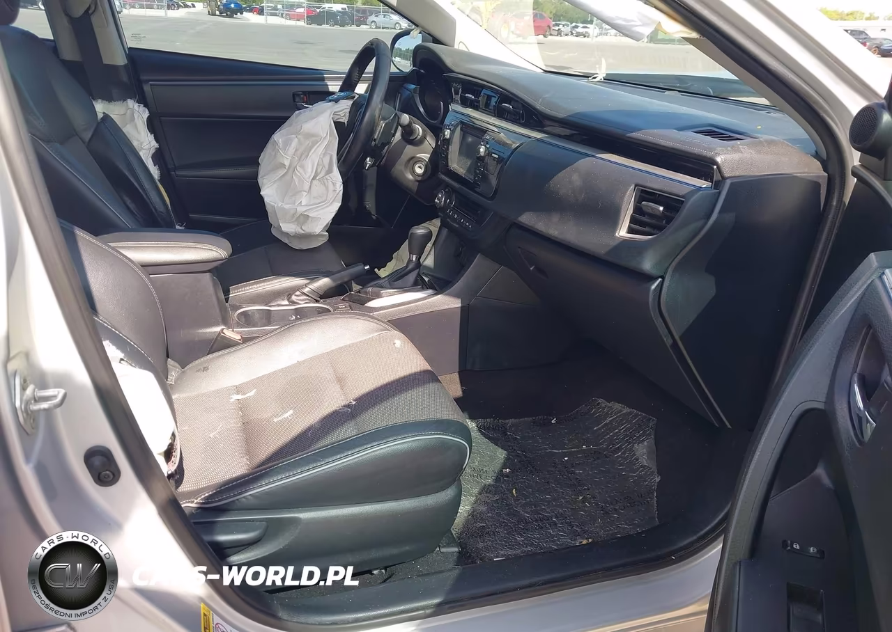 2016 Toyota Corolla S Plus VIN:2T1BURHE3GC743396 - 5
