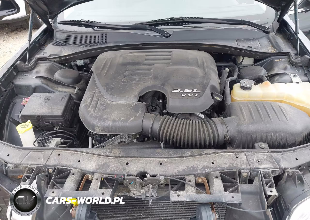 2019 Chrysler 300 Limited VIN:2C3CCAEG8KH698098 - 10