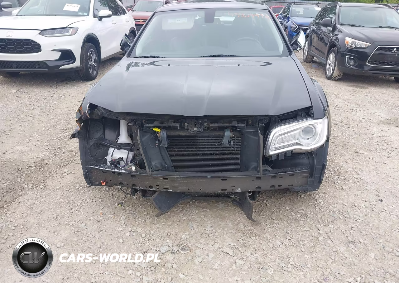 2019 Chrysler 300 Limited VIN:2C3CCAEG8KH698098 - 6