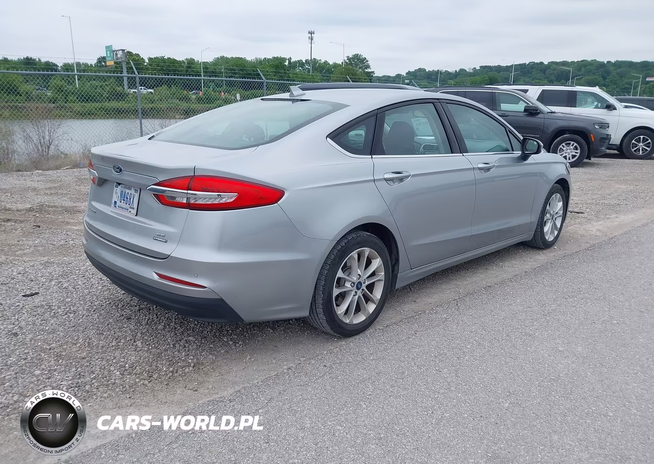 2020 Ford Fusion Hybrid Se VIN:3FA6P0LU8LR197028 - 4