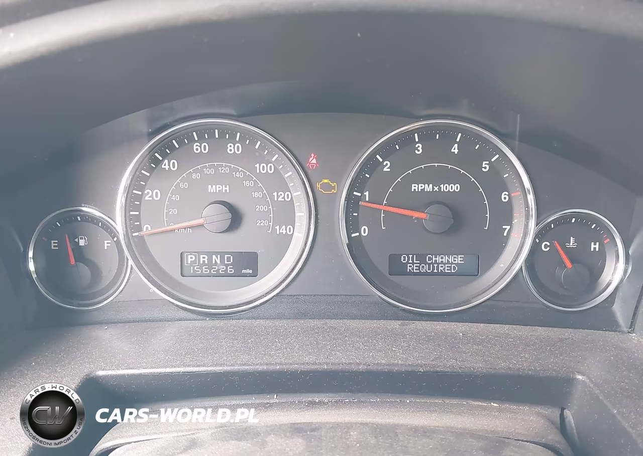 2010 Jeep Commander Sport VIN:1J4RH4GK2AC115742 - 7