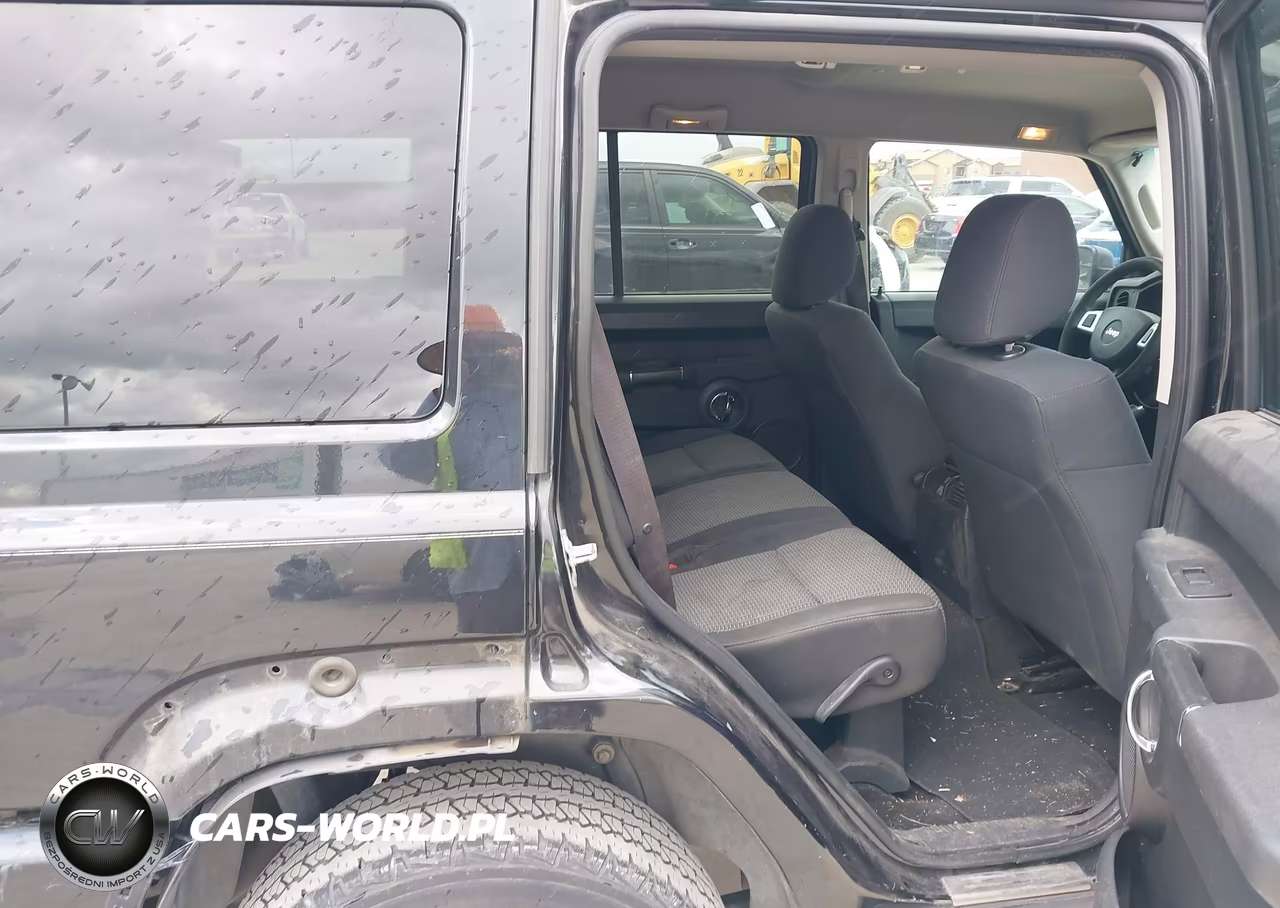 2010 Jeep Commander Sport VIN:1J4RH4GK2AC115742 - 8