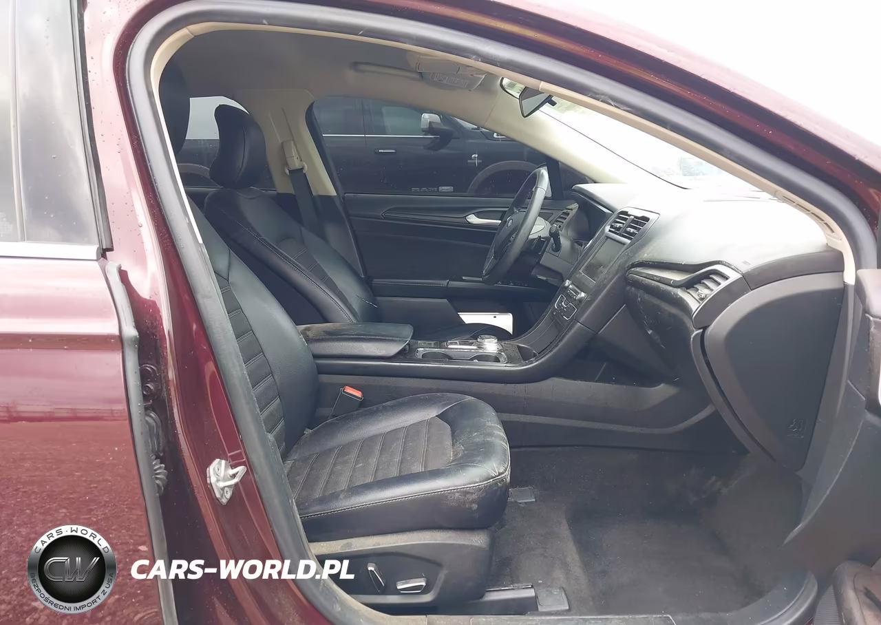 2018 Ford Fusion Se VIN:3FA6P0HD7JR267852 - 5