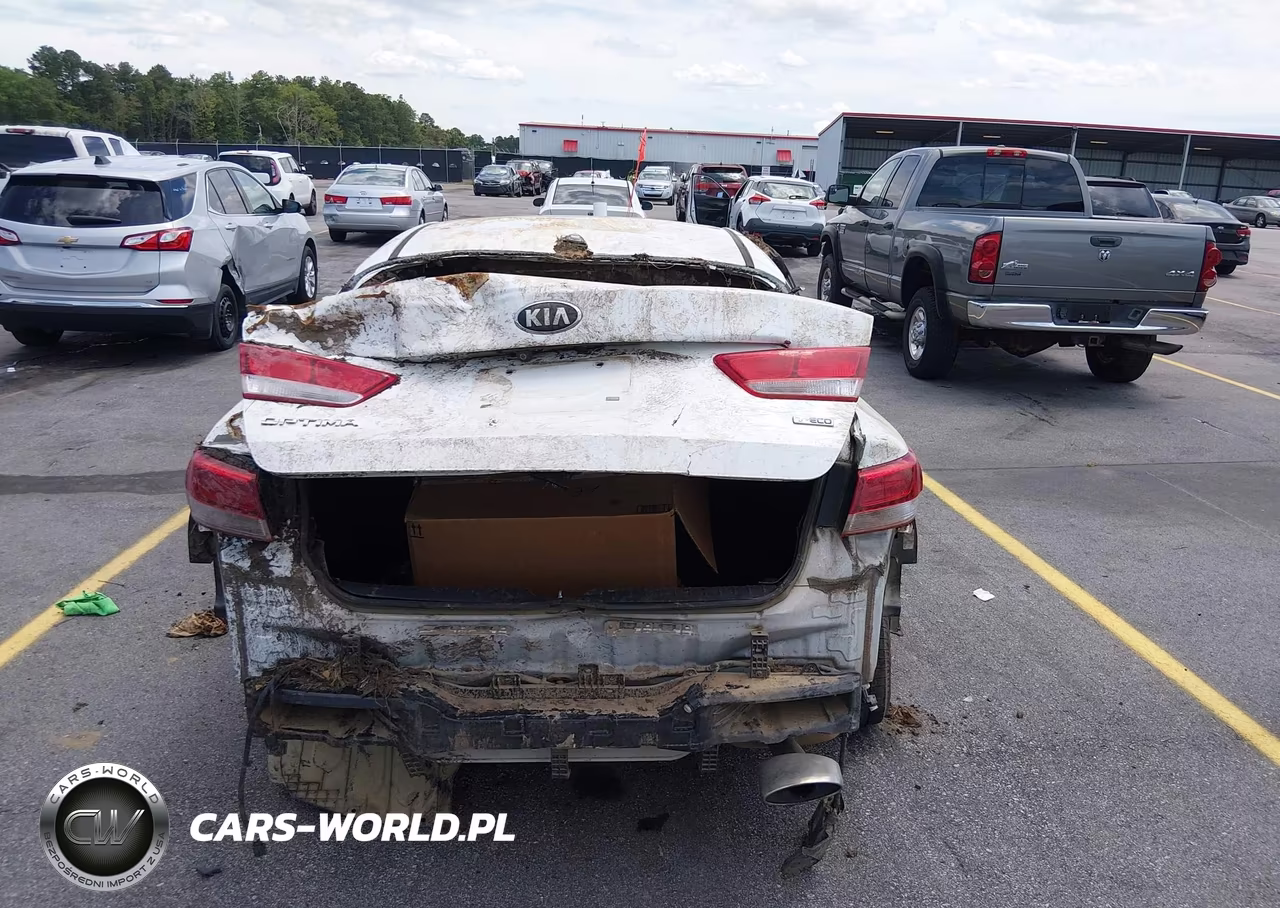 2018 Kia Optima Lx Turbo VIN:5XXGT4L15JG178777 - 17