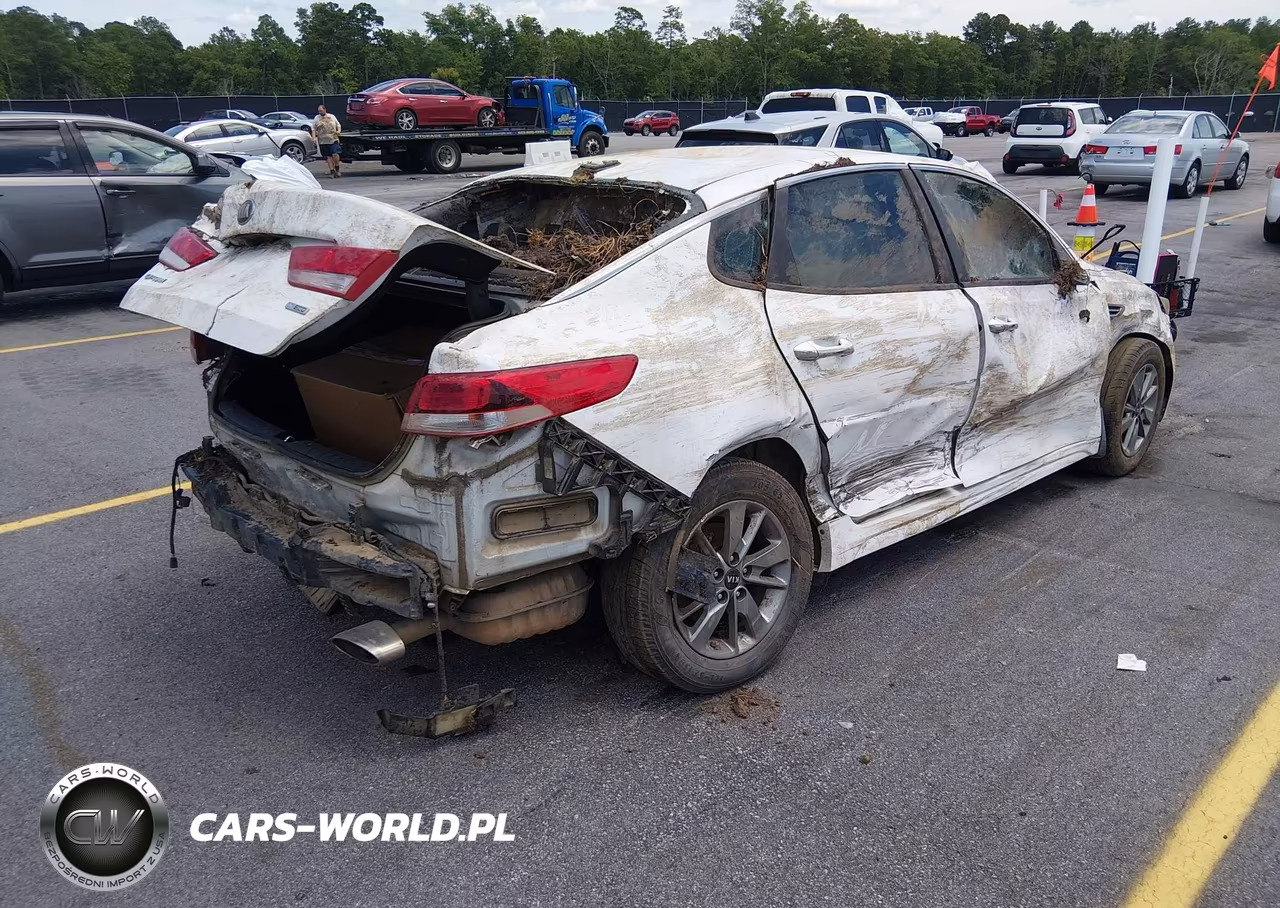 2018 Kia Optima Lx Turbo VIN:5XXGT4L15JG178777 - 4