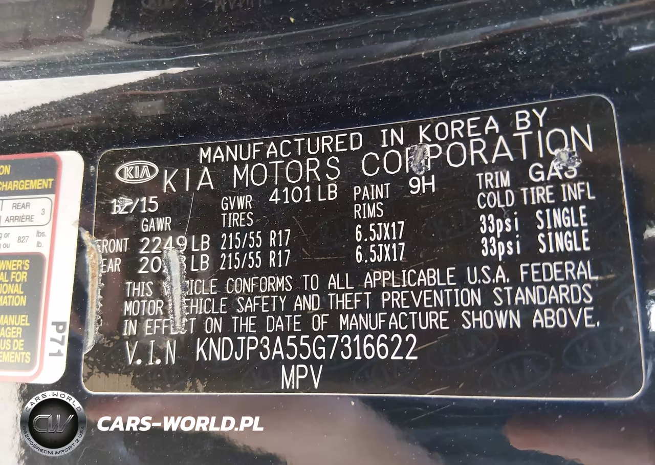 2016 Kia Soul + VIN:KNDJP3A55G7316622 - 9