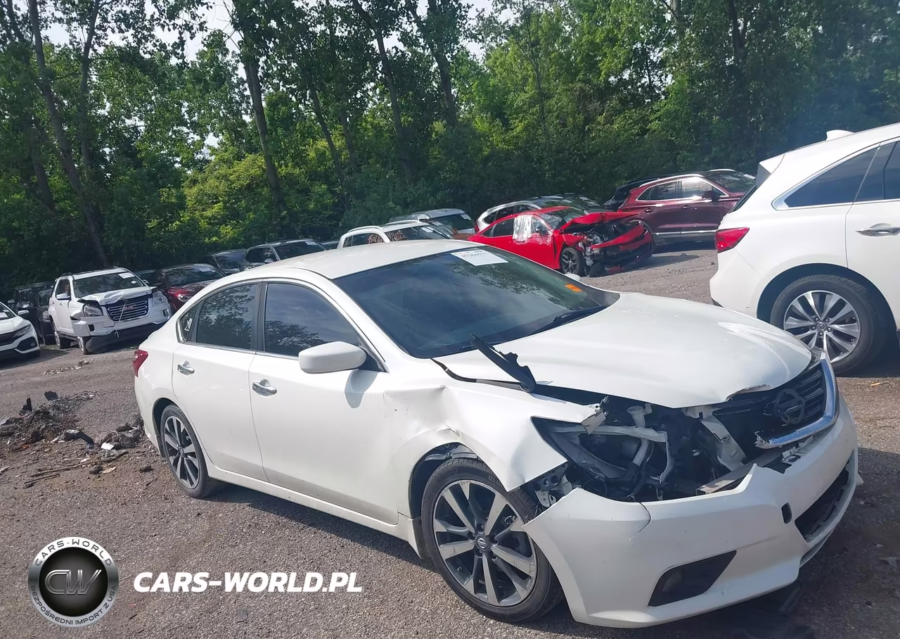 2017 Nissan Altima 2.5 Sr – zdjęcie 1 z 16