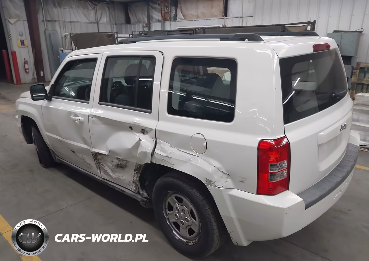 2010 Jeep Patriot Sport VIN:1J4NT2GB0AD617659 - 3