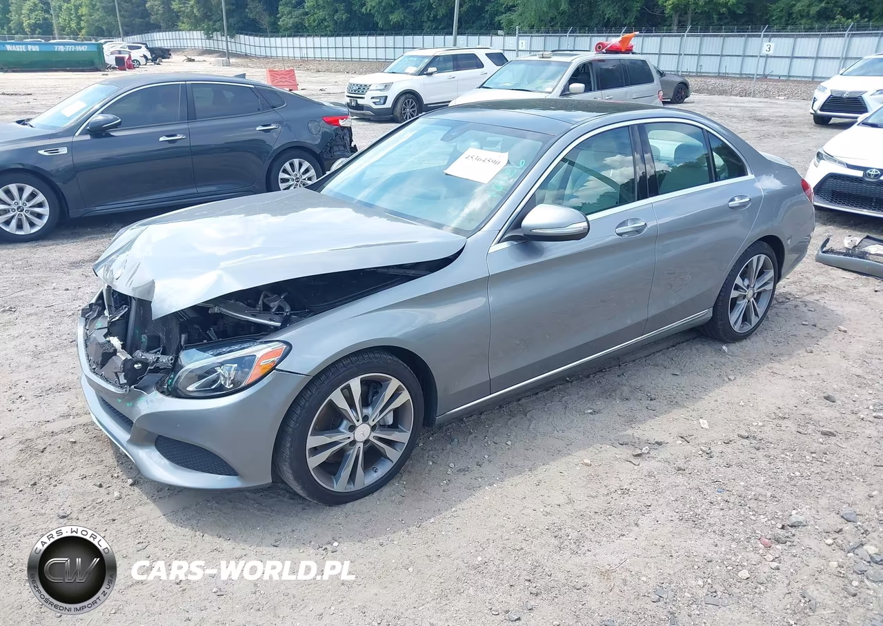 2015 Mercedes-Benz C 300 VIN:55SWF4JB4FU083246 - 2
