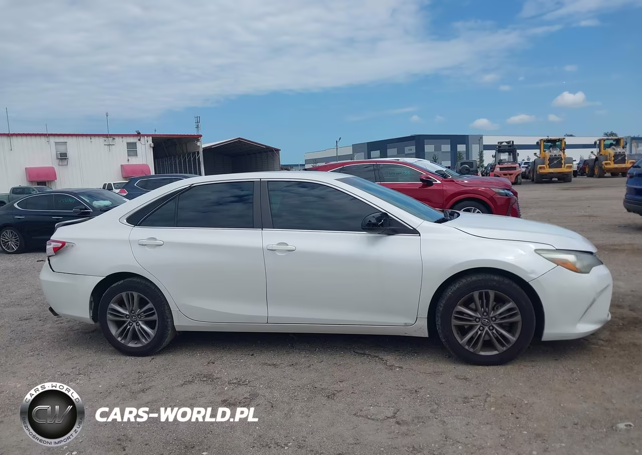 2017 Toyota Camry Se VIN:4T1BF1FK5HU328679 - 13