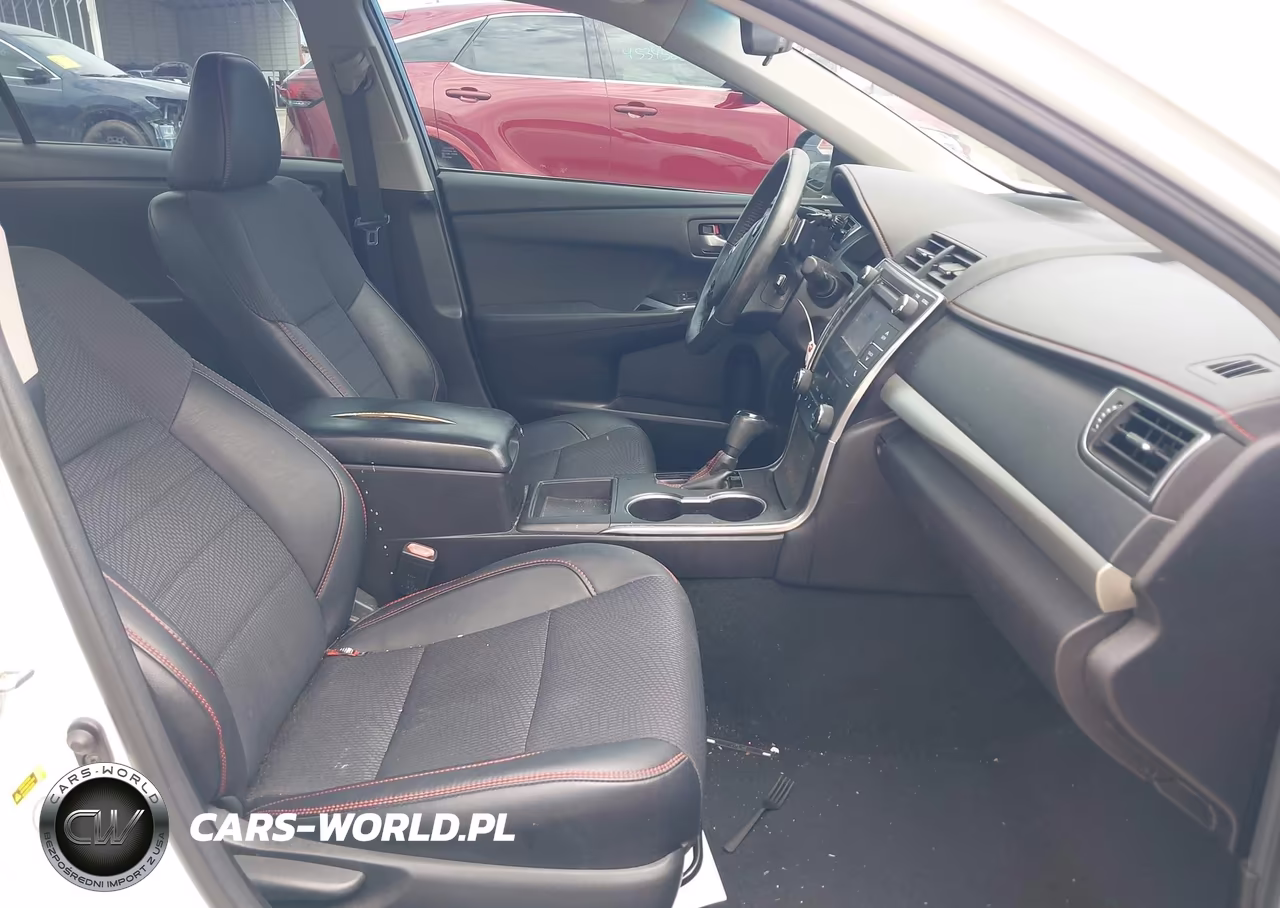 2017 Toyota Camry Se VIN:4T1BF1FK5HU328679 - 5