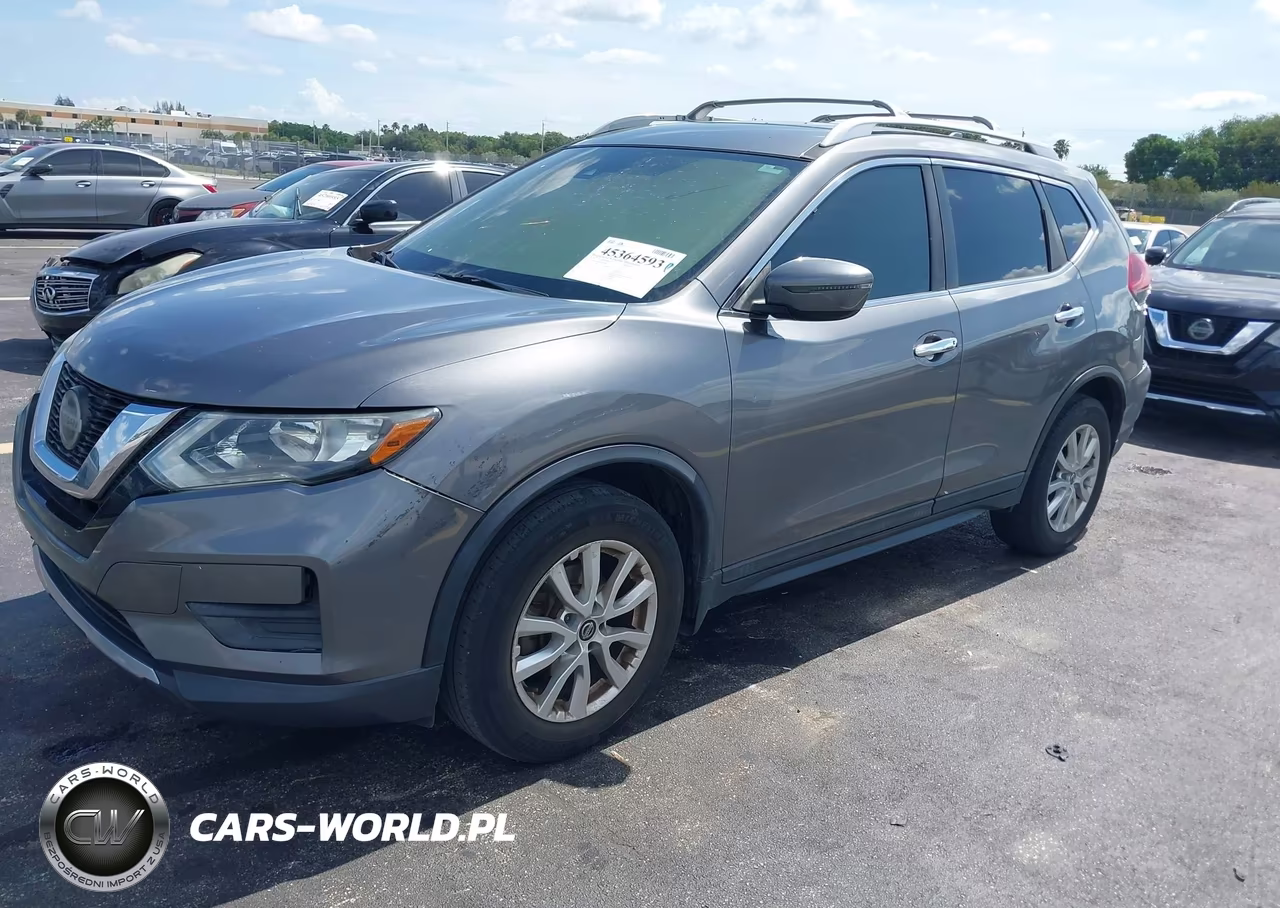 2019 Nissan Rogue S VIN:5N1AT2MT5KC796995 - 2
