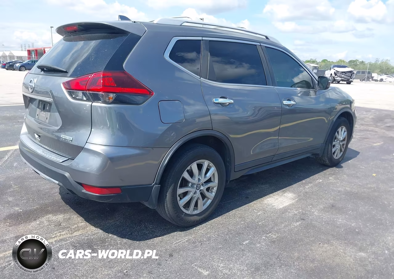 2019 Nissan Rogue S VIN:5N1AT2MT5KC796995 - 4