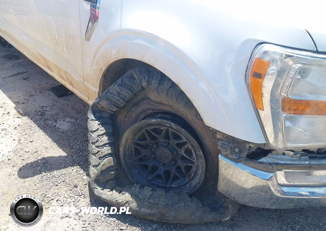 2021 Ford F-150 Xlt VIN:1FTFW1E57MFB96203 - 16