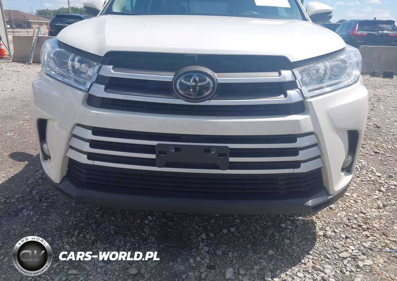 2017 Toyota Highlander Xle VIN:5TDJZRFH4HS521856 - 6