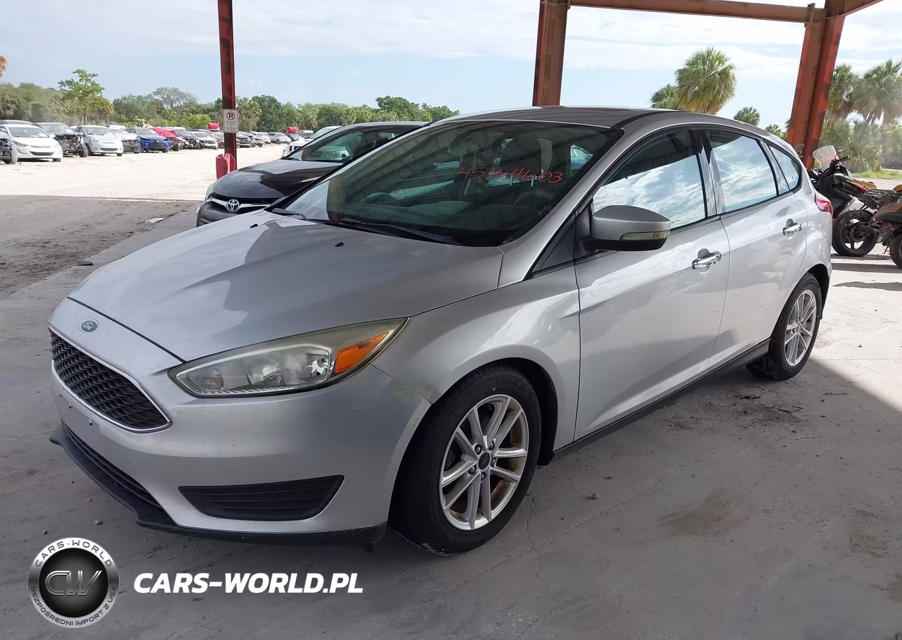2016 Ford Focus Se VIN:1FADP3K28GL283498 - 2
